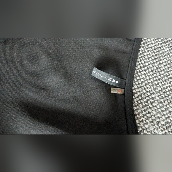 NWOT San Joy Medium Cropped Wrap Top - Picture 4 of 5